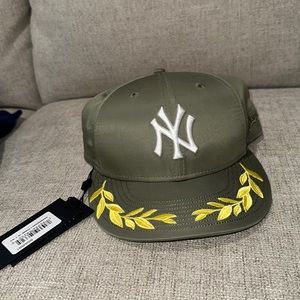 Kith Yankees hat